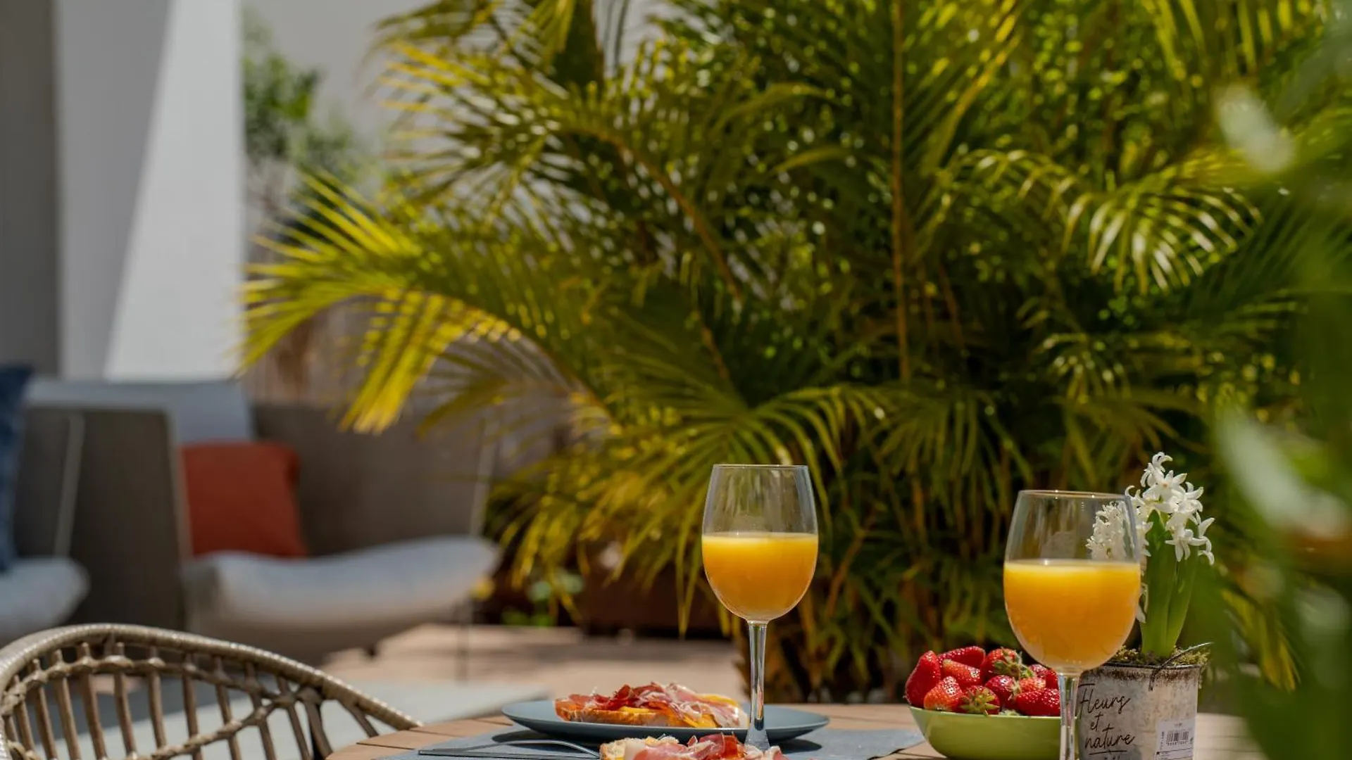 Bungalow Apartment With Private Pool & Ocean Views 阿德耶