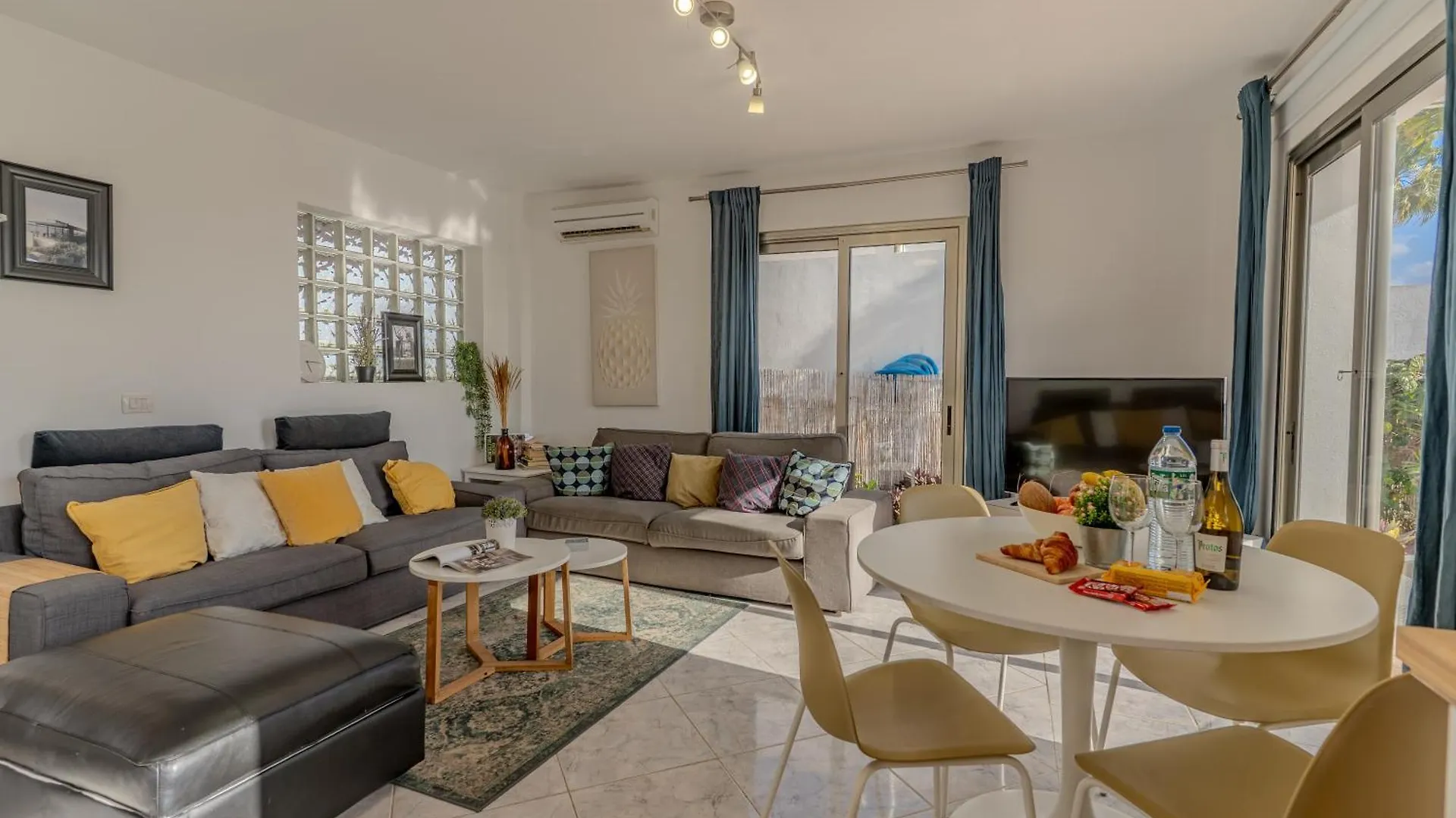 Bungalow Apartment With Private Pool & Ocean Views 阿德耶 西班牙